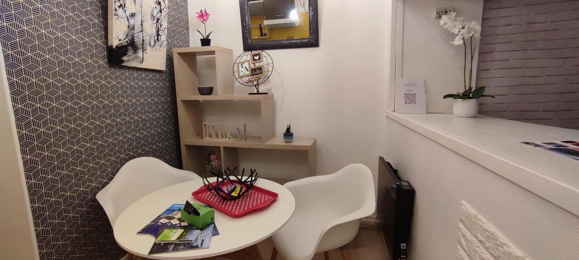 Cosy-2 Pers-Coeur De Ville-Proche Bd Pyrenees Pau Exteriör bild